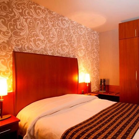 Hotel De Notelaer بورنم المظهر الخارجي الصورة